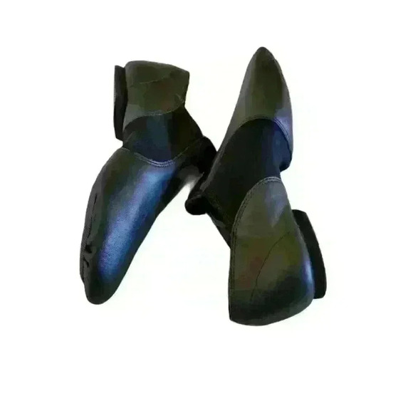 Capezio Girl's EJ2 Series Jazz Slip On - Picture 5 of 8